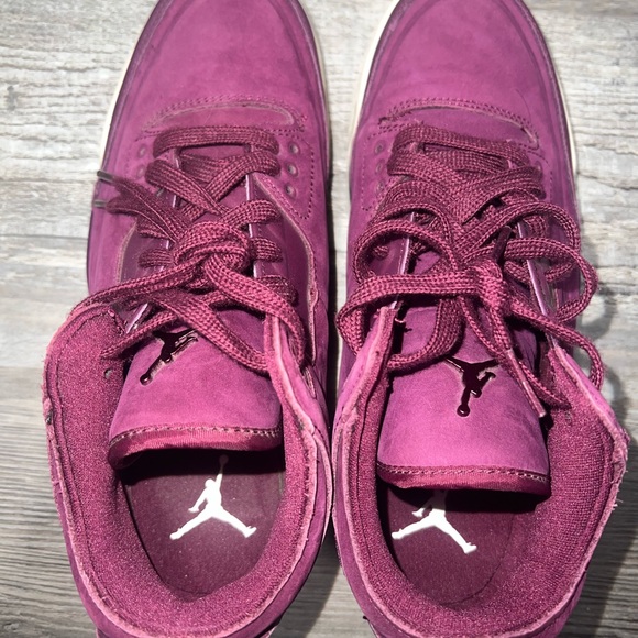 Jordan 3 - Picture 9 of 11